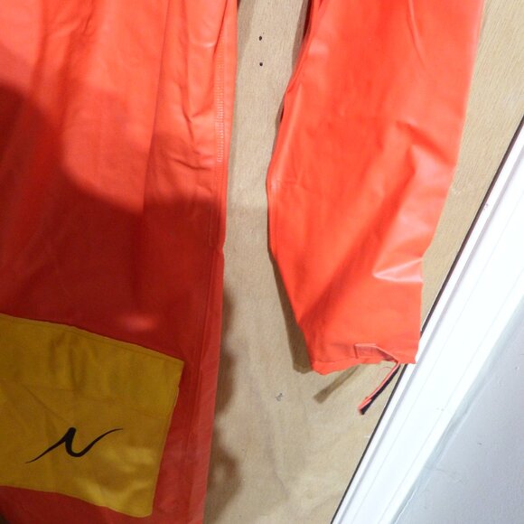 Motorcycle Rainsuit - Size Large by Signature - Picture 5 of 8